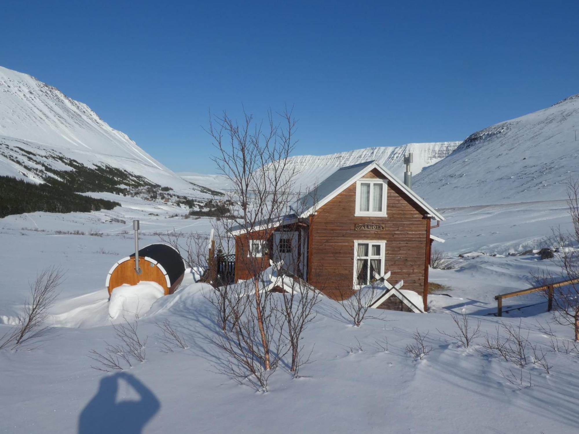Villa Valholl Skataskali Ísafjörður Exterior foto